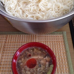 冷たいひっぱり饂飩or素麺